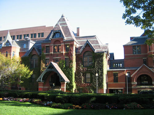 Boston University Best ENTJ Colleges